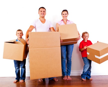 Professional packing and unpacking service boxes in Kilburn