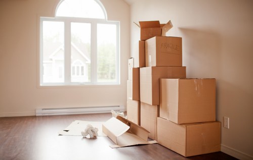 Wardrobe and fragile item boxes for moving in Kilburn